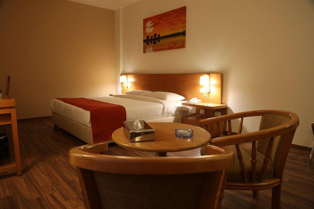 Caesar Hotel Ramallah Zewnętrze zdjęcie
